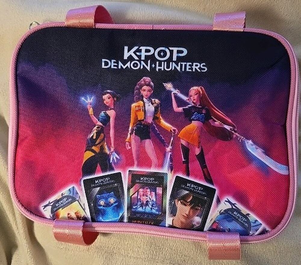 KPOP Demon Hunters Insulated Lunch Bag / Lunchbox – Brand New Sealed 9.5" x 7"